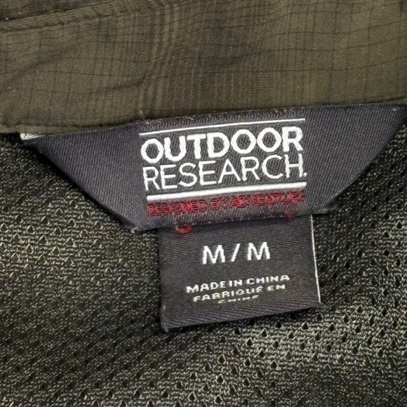 Outdoor‎ Research Mens Button Up Shirt Medium Plaid Green Hiking Travel - Picture 7 of 16